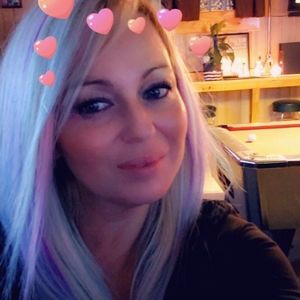 Meet your Posher, Rose